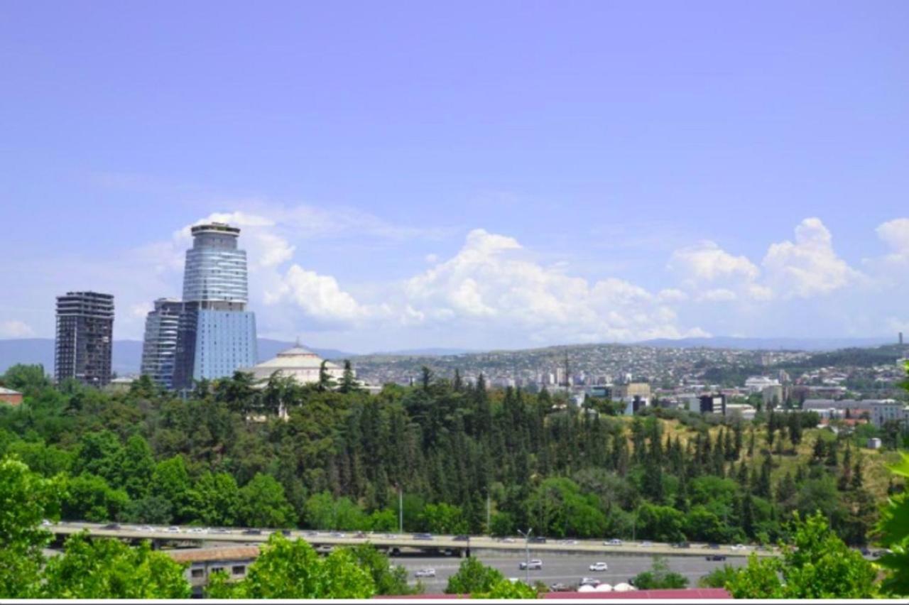 Luxury Aparthotel 5Rooms In Tbilisi Center Esterno foto