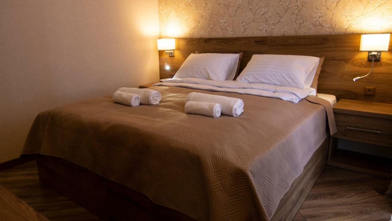 Luxury Aparthotel 5Rooms In Tbilisi Center Esterno foto