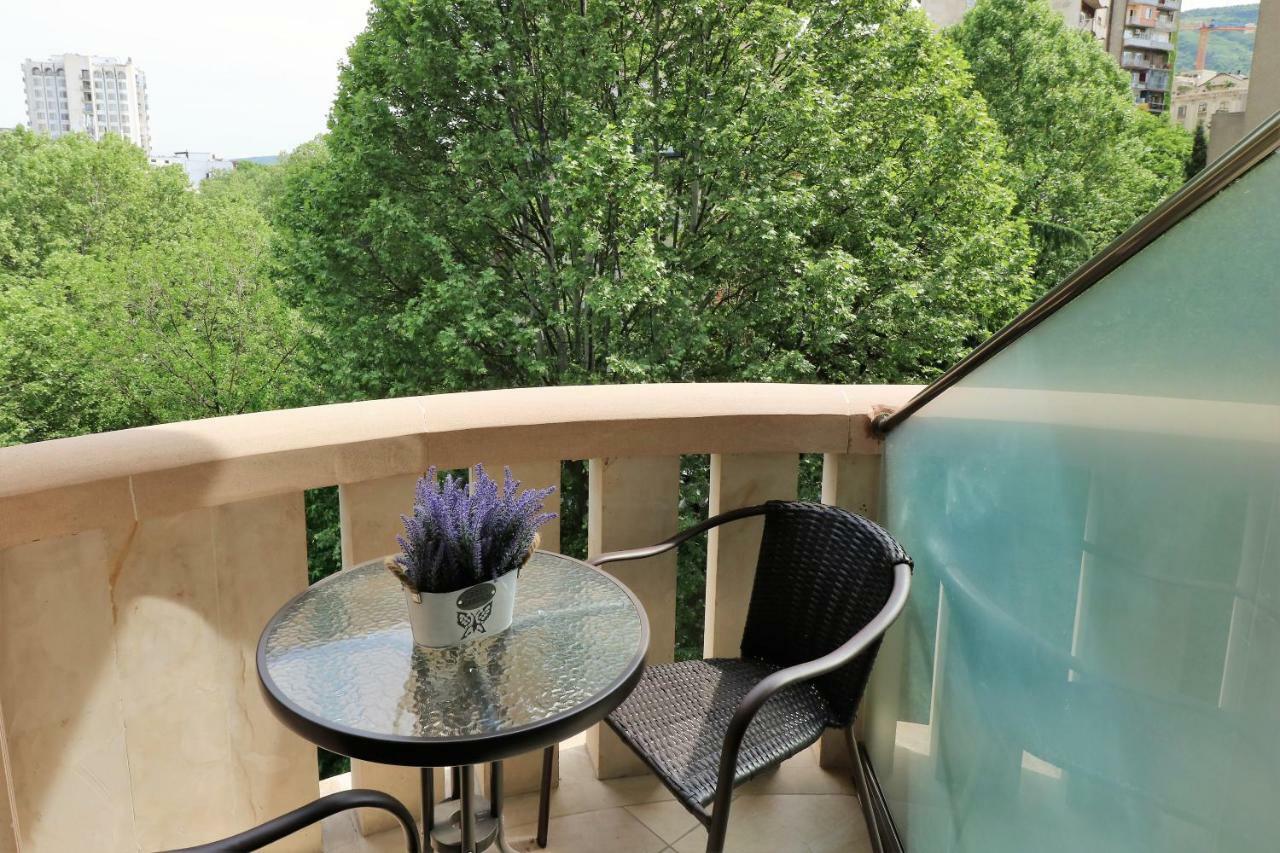 Luxury Aparthotel 5Rooms In Tbilisi Center Esterno foto