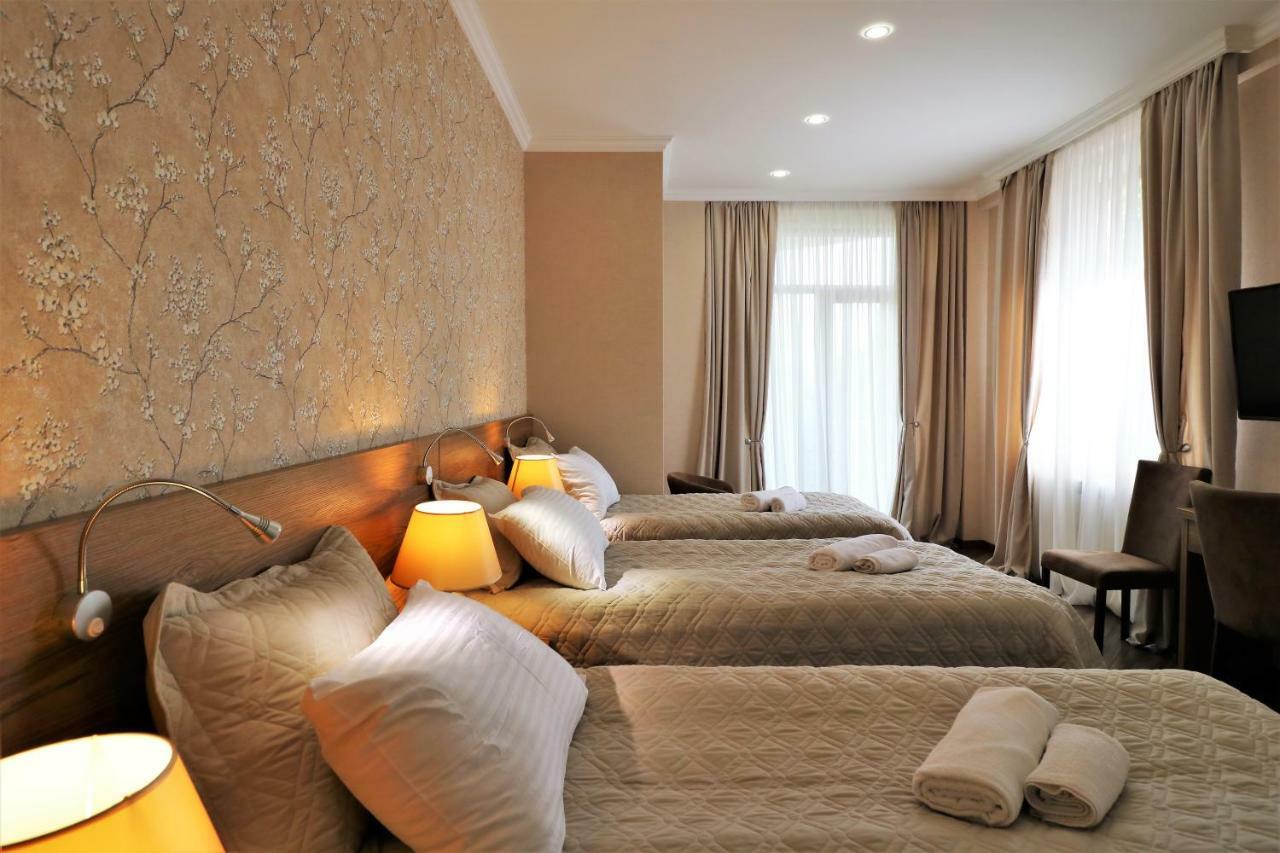 Luxury Aparthotel 5Rooms In Tbilisi Center Esterno foto