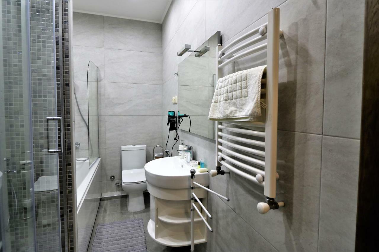 Luxury Aparthotel 5Rooms In Tbilisi Center Esterno foto