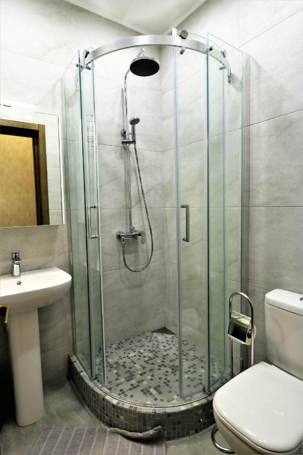 Luxury Aparthotel 5Rooms In Tbilisi Center Esterno foto